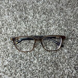 Fossil FOS 7126 TUI Women's
Eyeglasses Frames Only 52-17-140
Light Brown